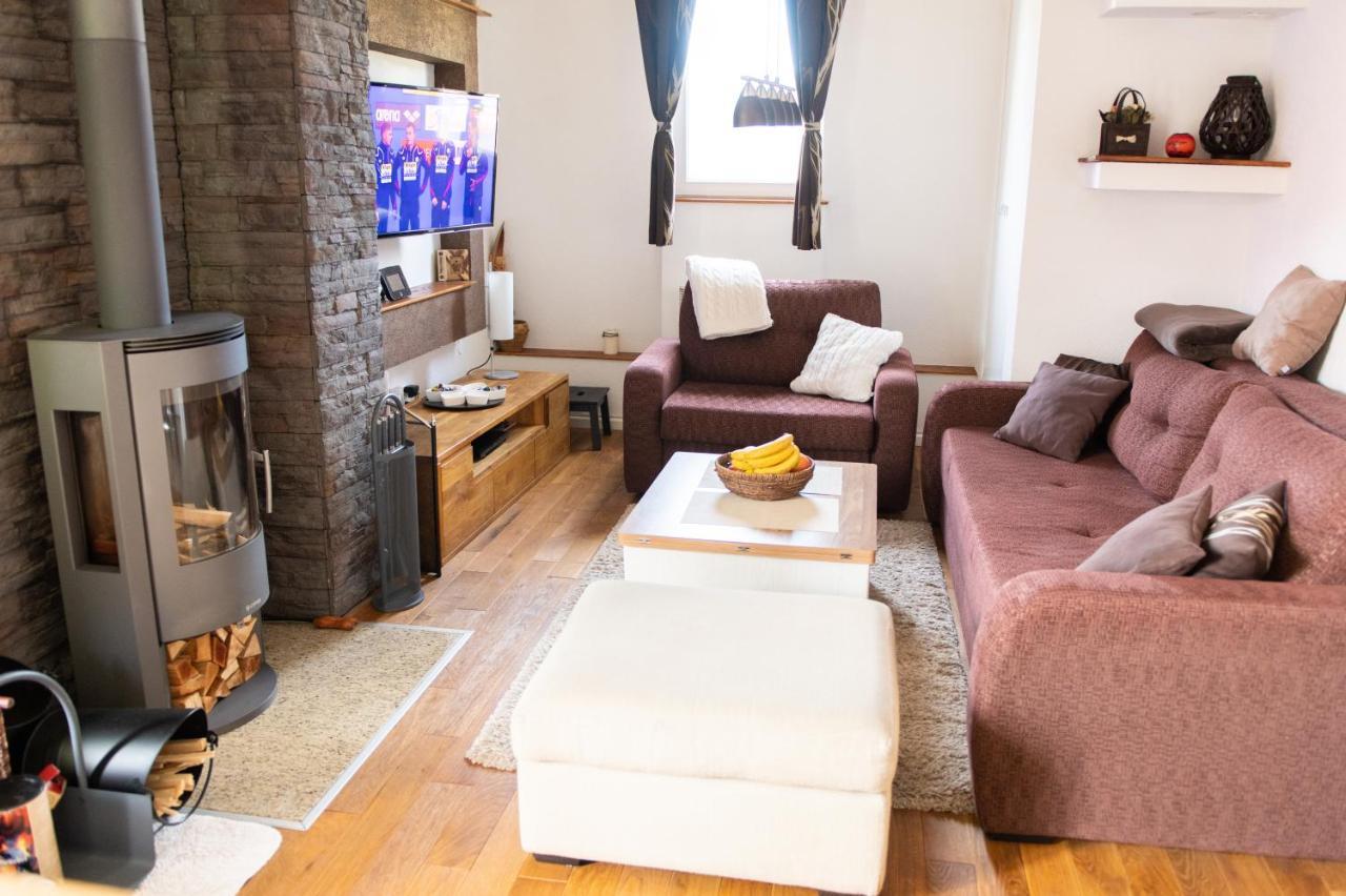 Apartman Ena Vlasic Εξωτερικό φωτογραφία